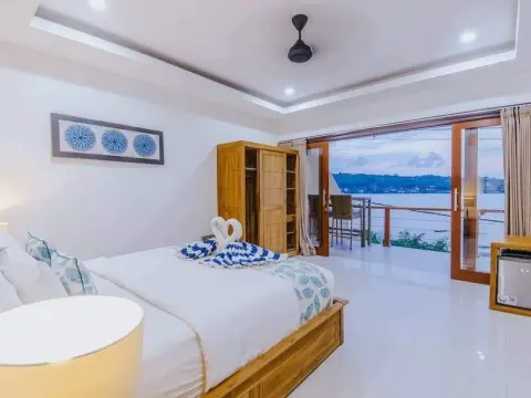 Secret Outlook Lembongan - Photo 2