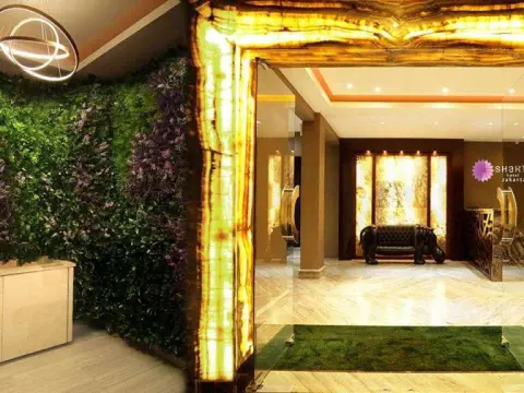 Shakti Hotel Jakarta - Photo 2