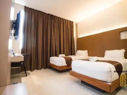 Sky Inn Express Hotel Bandara - Photo 3