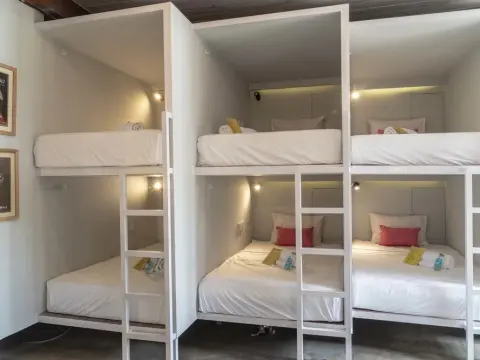 Socialista Lifestyle Hostel - Photo 3