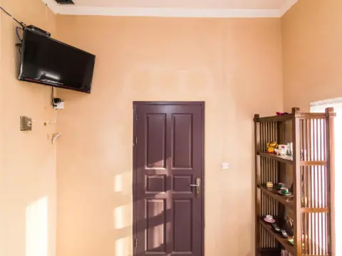 SPOT ON 2755 Zainab Homestay Syariah - Photo 2