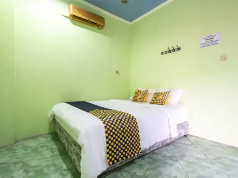 SPOT ON 3961 Fico's Residence Syariah - Photo 3