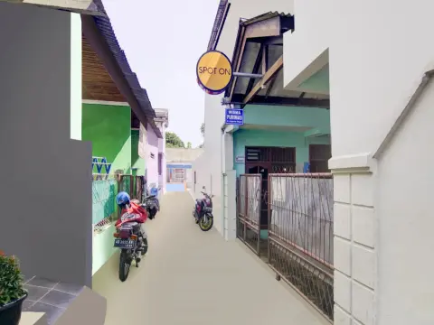 SPOT ON 3979 Wisma Purimas Syariah - Photo 1
