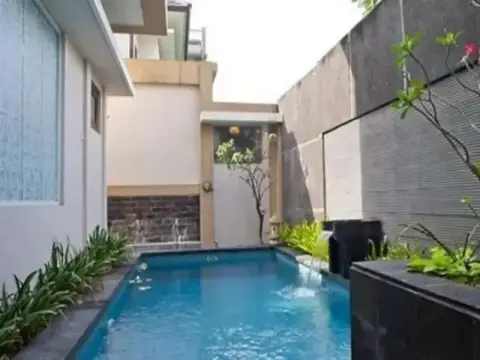 Sri Ratu Villa & Boutique Hotel - Photo 2