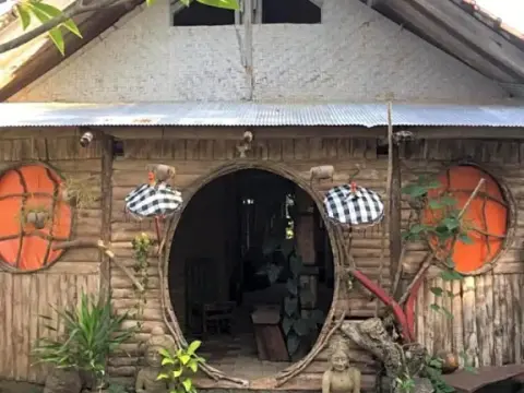 Sunrise Lodge & Lounge - Photo 4