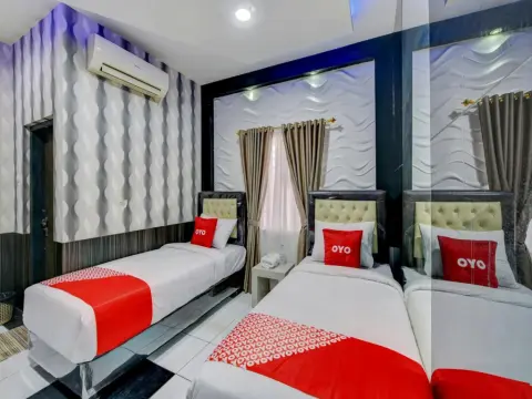 Super OYO 4010 Zaara Guest House Syariah - Photo 3