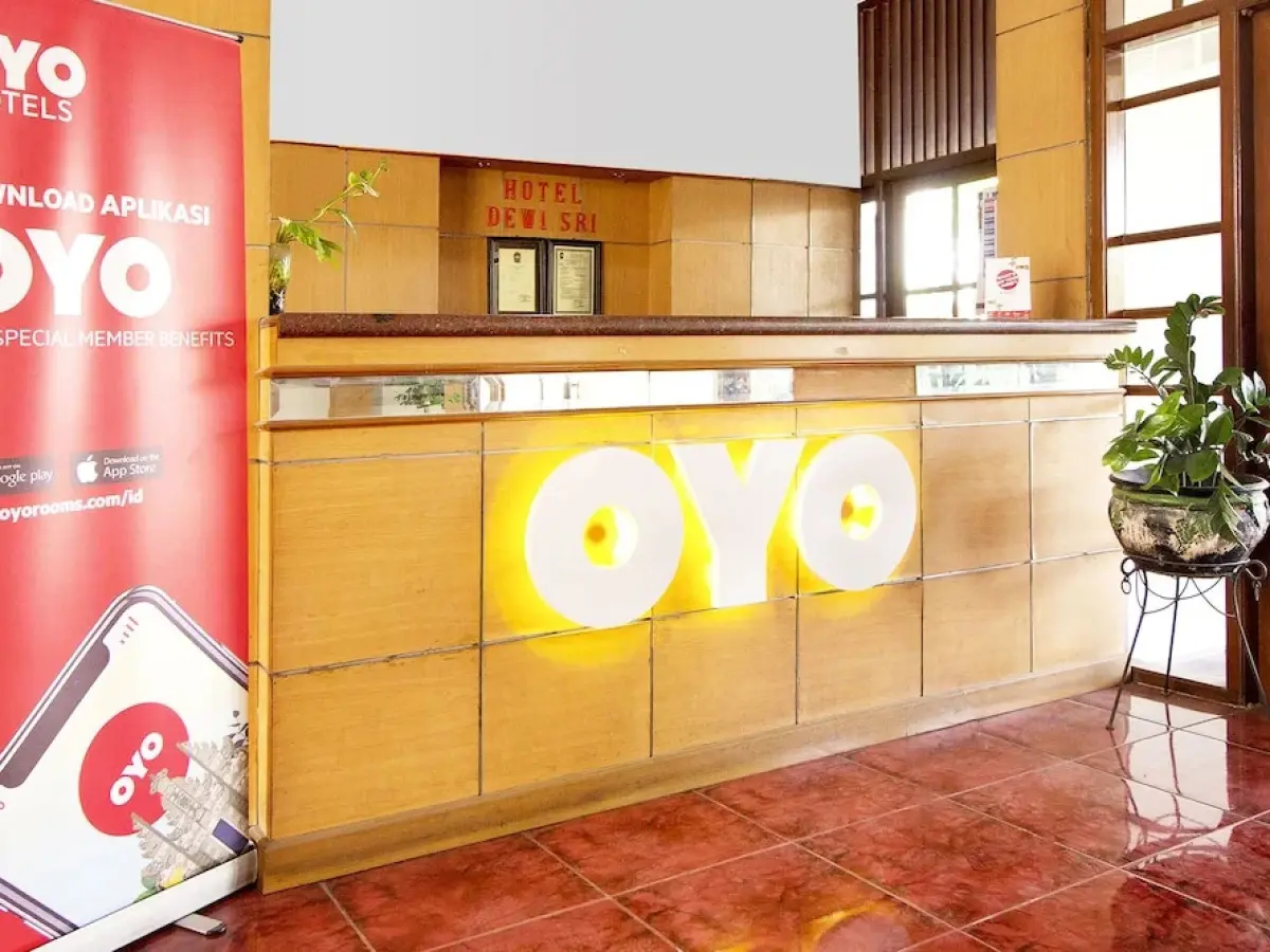 Super OYO 759 Hotel Dewi Sri