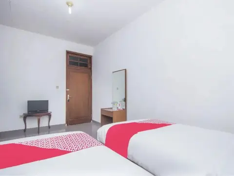 Super OYO 759 Hotel Dewi Sri - Foto 3