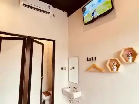 Tab Hotel Malioboro Yogyakarta - Photo 2