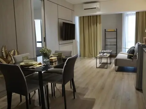 The Day Residence - Photo 2