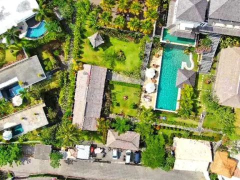 The Eyes Bali Villa - Photo 2