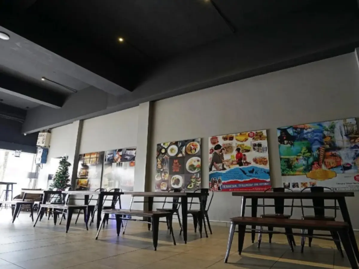 The Lively Hotel Kualanamu by Zen Rooms