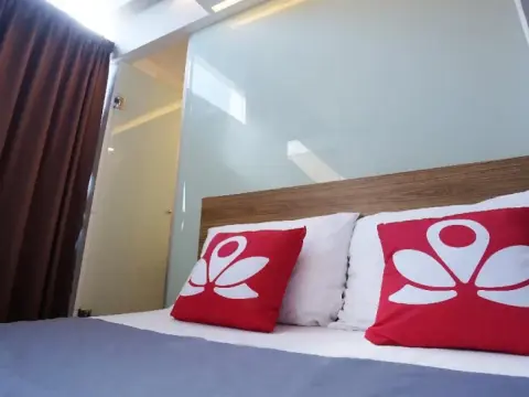 The Lively Hotel Kualanamu by Zen Rooms - Photo 4