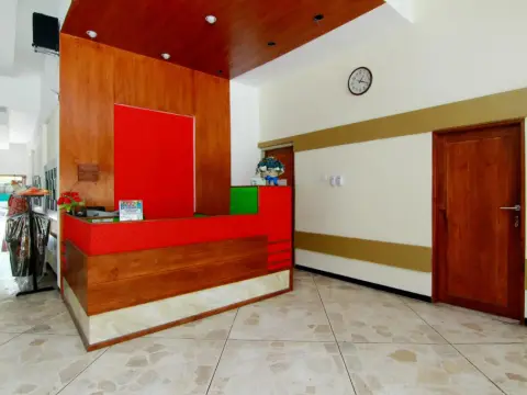 The Soemarsono Hotel - Photo 1