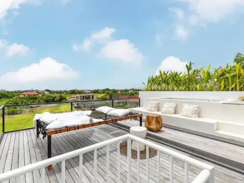 THE WĀVE BALI - brand new 2BR VILLA in Canggu - 2 pools - Photo 3