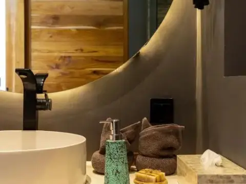THE WĀVE BALI - brand new 2BR VILLA in Canggu - 2 pools - Photo 2