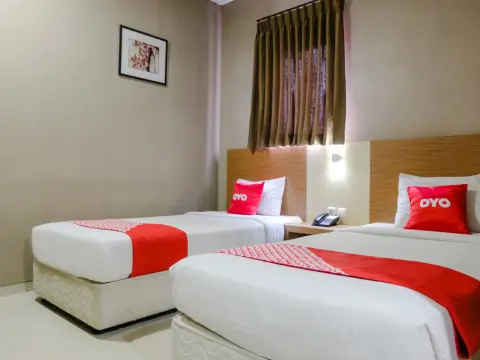 Townhouse OAK Series Style Hotel Jember - Photo 4