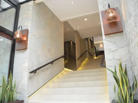 Treehouse Suites - Photo 4