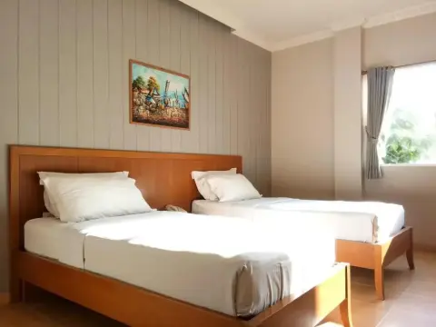 U Village Hotel And Villa - Photo 4