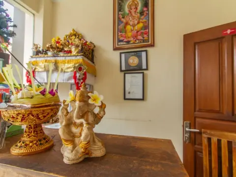 Umah Anila - Photo 2