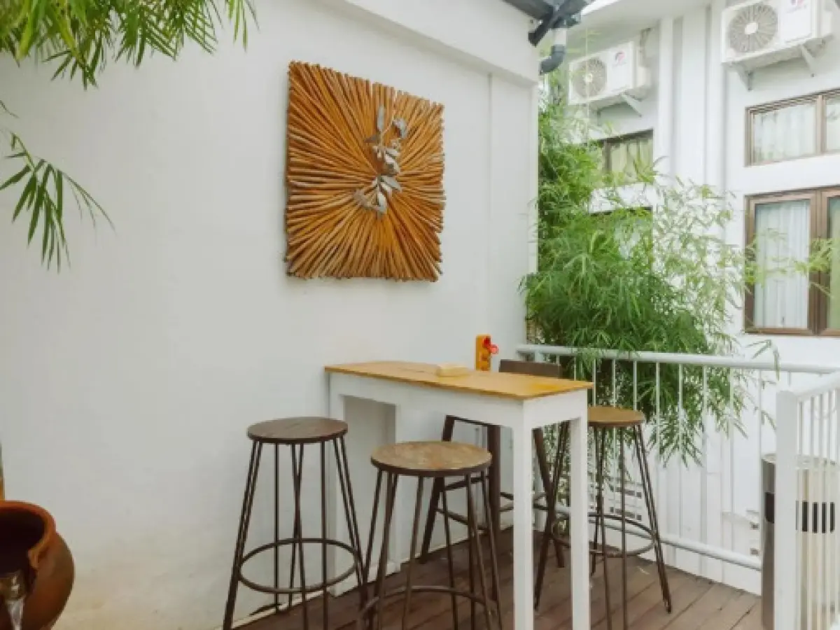 Urbanest Inn House Slipi