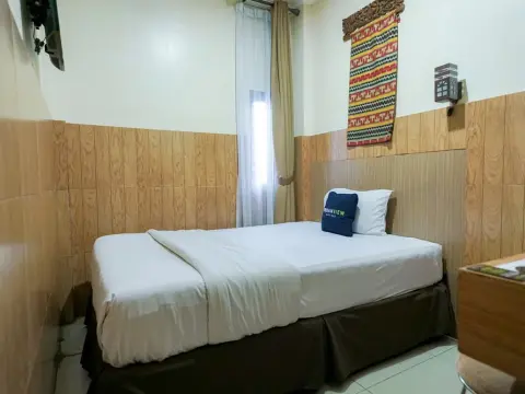 Urbanview Hotel 58 Bintaro by RedDoorz - Photo 4