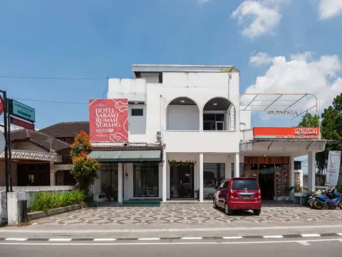 Urbanview Hotel Ananda Syariah by RedDoorz - Photo 1