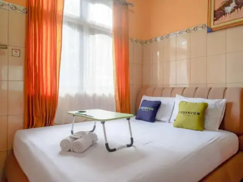 Urbanview Hotel Anugrah Kendal - Foto 1