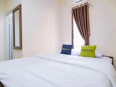 Urbanview Hotel St Faustina Lampung by RedDoorz - Photo 3