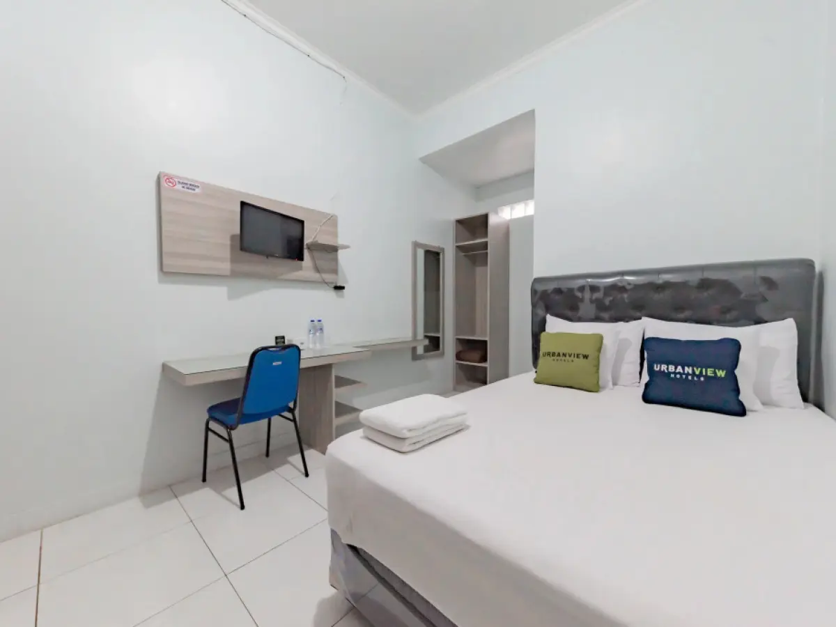 Urbanview Hotel Sunday Cirebon by RedDoorz