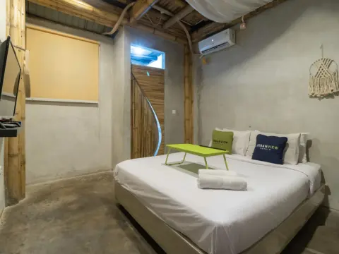 Urbanview Hotel Ta-ke Blok M - Photo 3