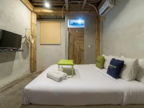 Urbanview Hotel Ta-ke Blok M - Photo 4