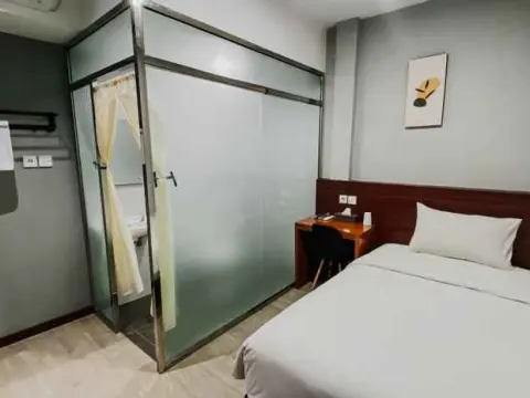 Veteran Homestay - Photo 2