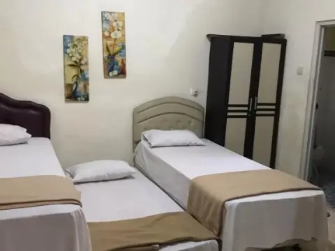 Villa and Guest House Batu Indah - Photo 1