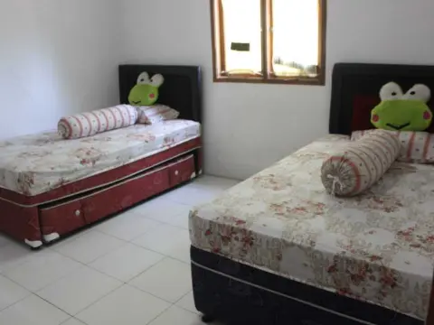 Villa Bayu Lembang - Photo 2