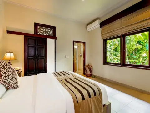 Villa Cemadik - Photo 1