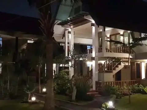 Villa de Rossa - Photo 2