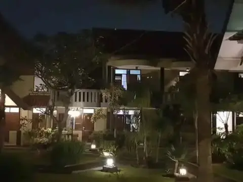 Villa de Rossa - Photo 4