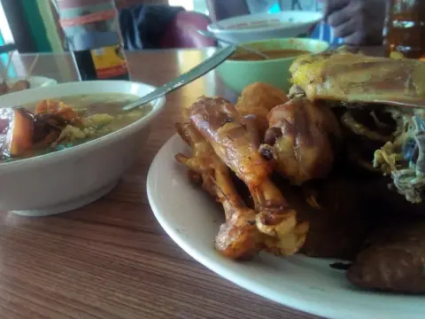 Villa Kenzie Yogyakarta - Photo 3