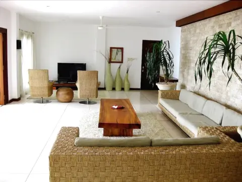 Villa Matahari Terbenam - Photo 1