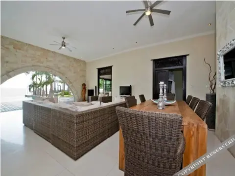 Villa Sensey - Photo 3