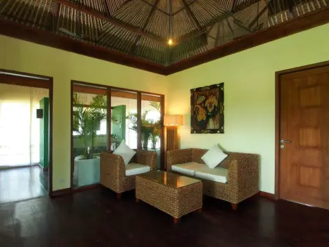 Villa Vastu - Photo 1