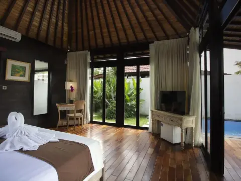 Vrindavan Ubud Villa - Photo 4