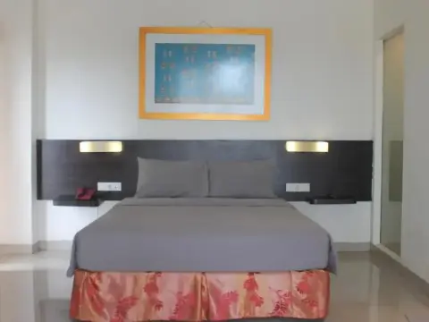 Waigo Splash Hotel by Meliala - Photo 2