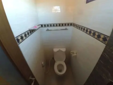 Wayan B Luck - Photo 3