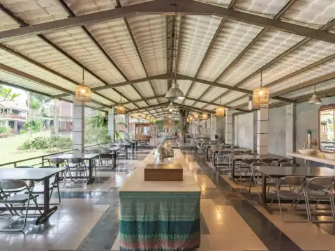 Yehezkiel Hotel Lembang RedPartner - Photo 2