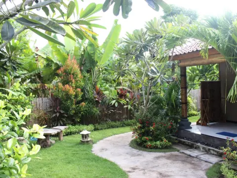 Yuda Menjangan Homestay - Photo 2