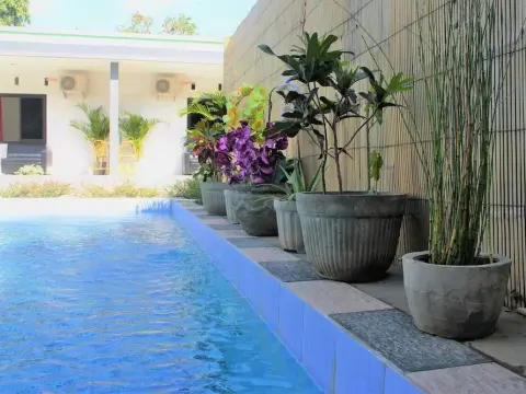 Yuliana Homestay - Photo 4