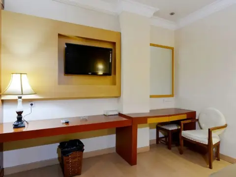 ZEN Rooms Basic Near Sunter Mall - Photo 3