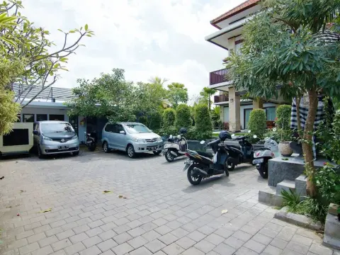 ZEN Rooms Batu Bolong Canggu - Photo 4